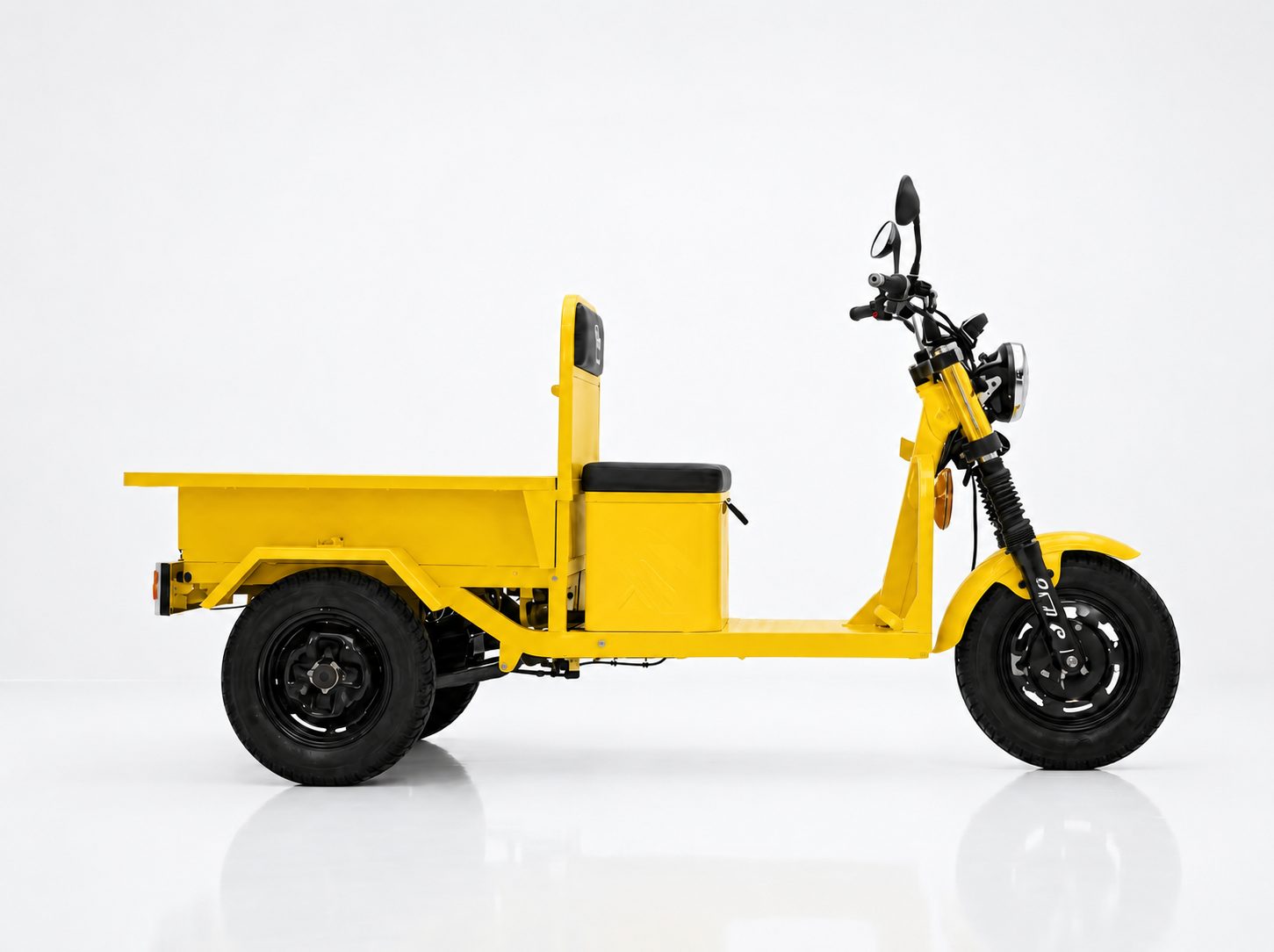 Titan Cargo Intercart colour variant